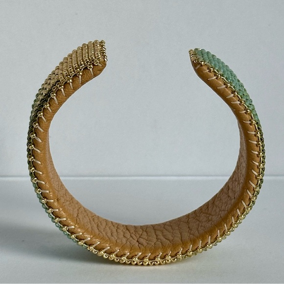 NEW Hand Beaded Cuff - etkie - Lacy Large green/gold - Picture 4 of 8